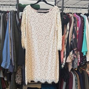 Jessica Howard Elegant Cream Lace Sheath Dress nude/champagne lining size 16